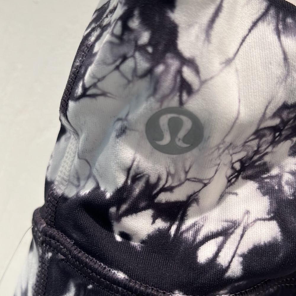 BNWT’S . Lululemon Energy Bra - Picture 6 of 7